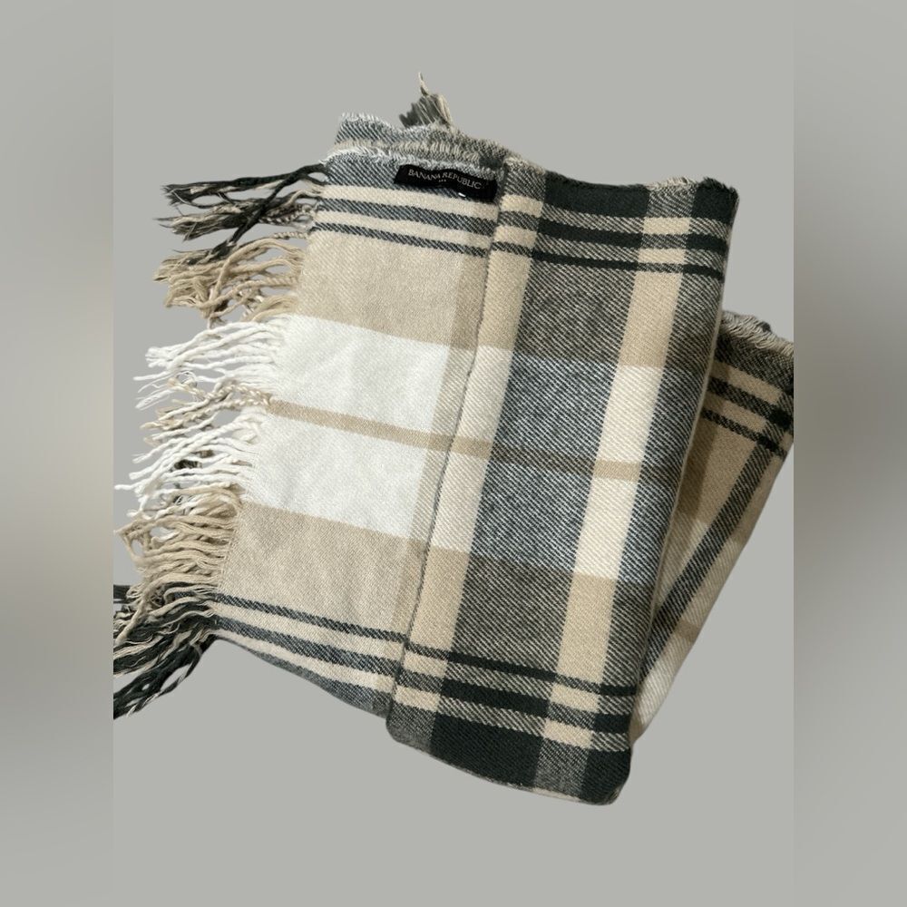 Banana Republic Cashmere Scarf